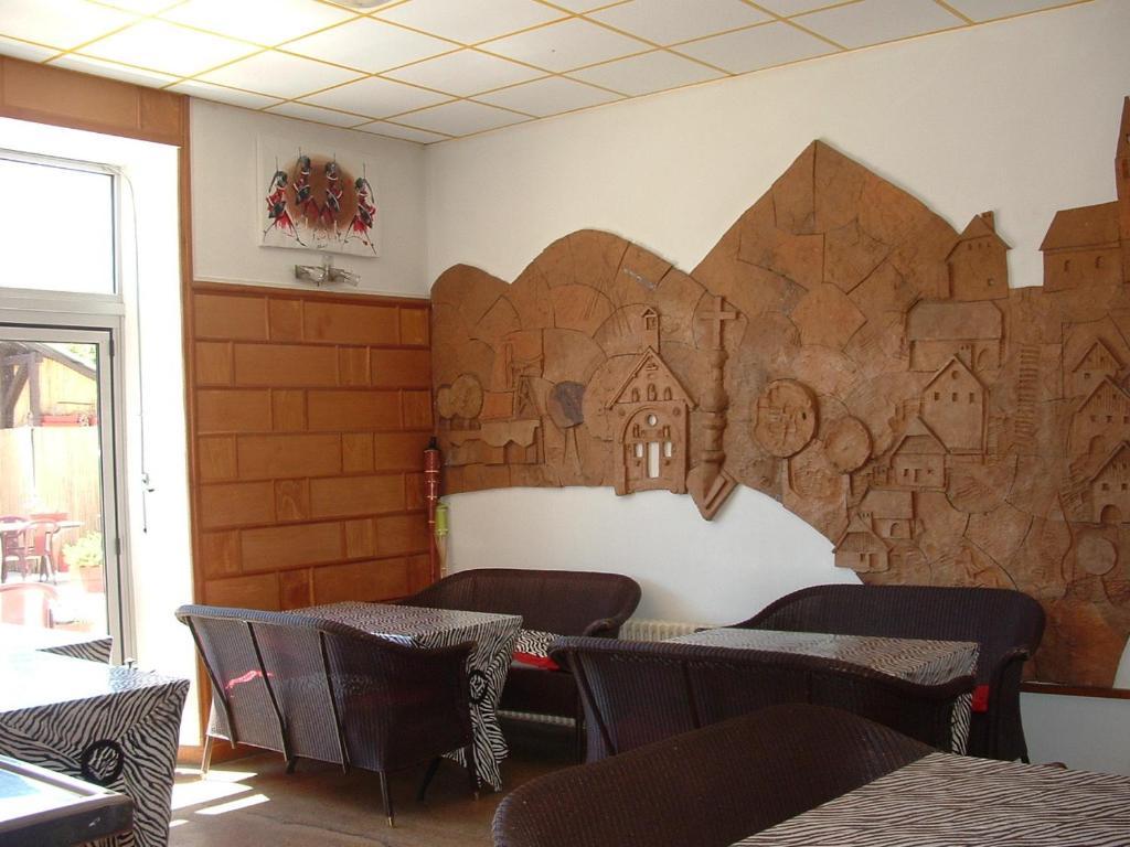 Hotel Le Connetable Saint-Bonnet-en-Champsaur Εξωτερικό φωτογραφία