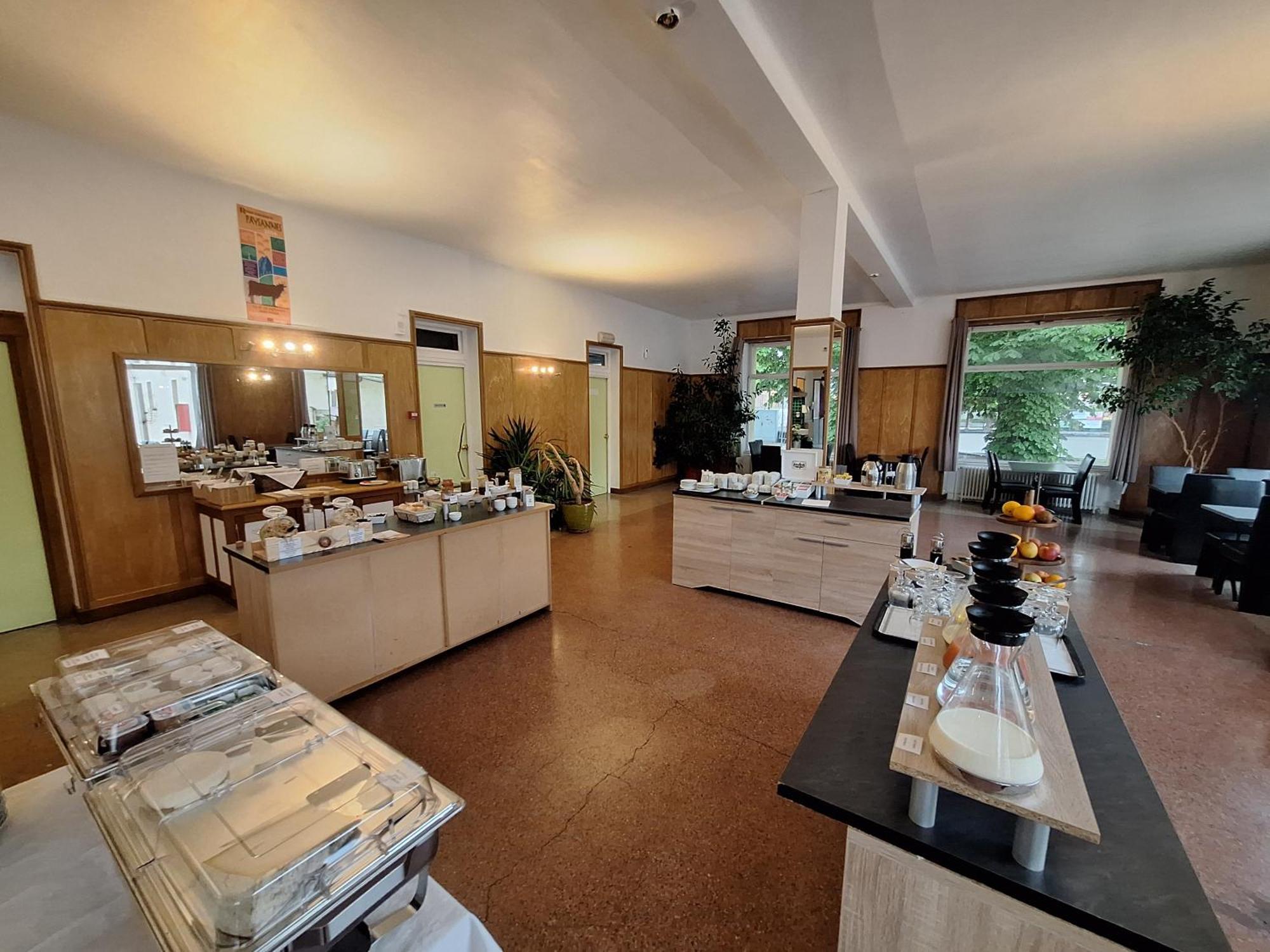 Hotel Le Connetable Saint-Bonnet-en-Champsaur Εξωτερικό φωτογραφία