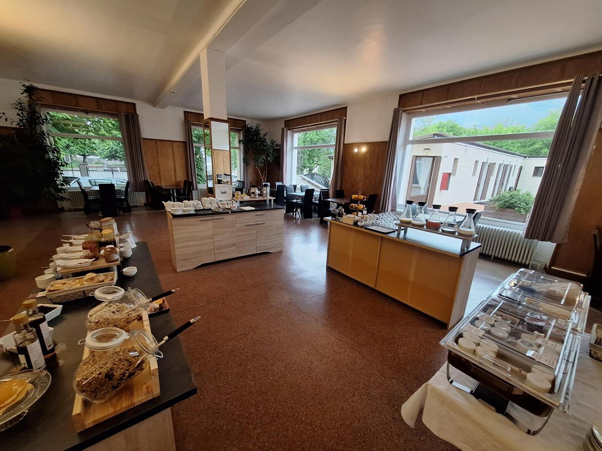 Hotel Le Connetable Saint-Bonnet-en-Champsaur Εξωτερικό φωτογραφία
