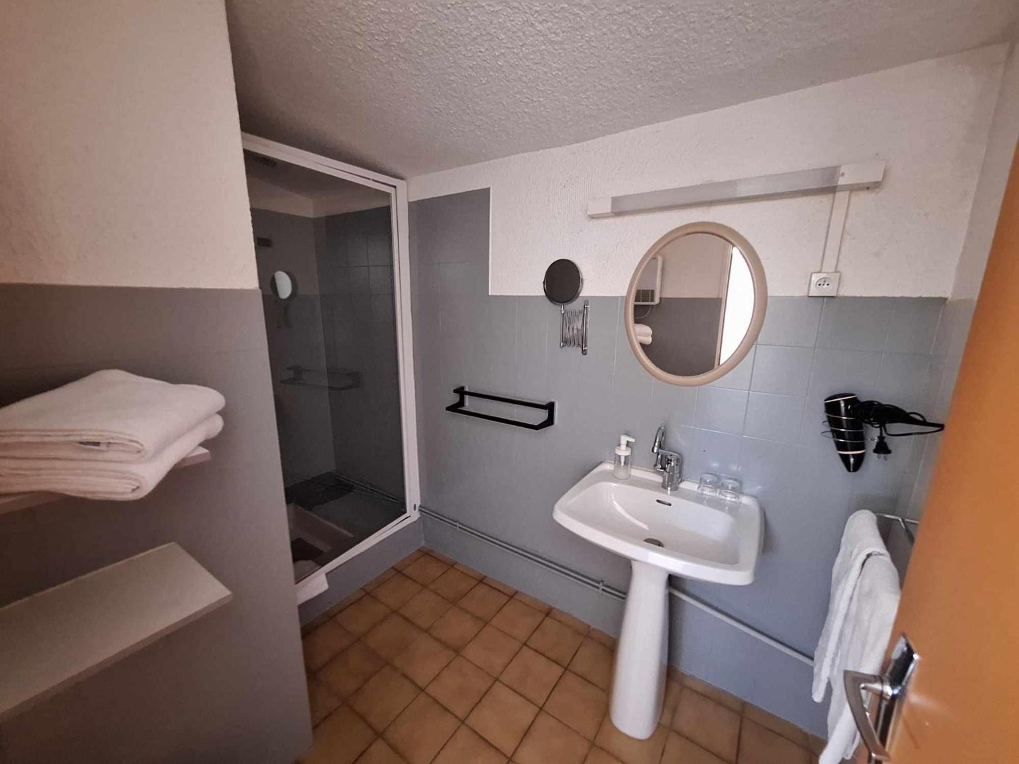 Hotel Le Connetable Saint-Bonnet-en-Champsaur Εξωτερικό φωτογραφία